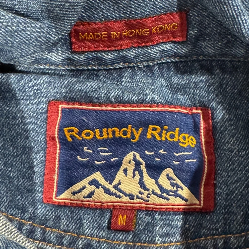 Vintage‎ Roundy Ridge size M Men's Blue Denim Button Up Trucker Jean Jacket